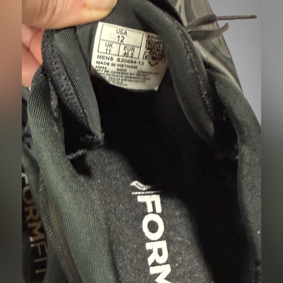 Saucony Men's Guide 15 Running Shoe in Black/Gum Style S20684-12 NEW Size 12 - Picture 8 of 9